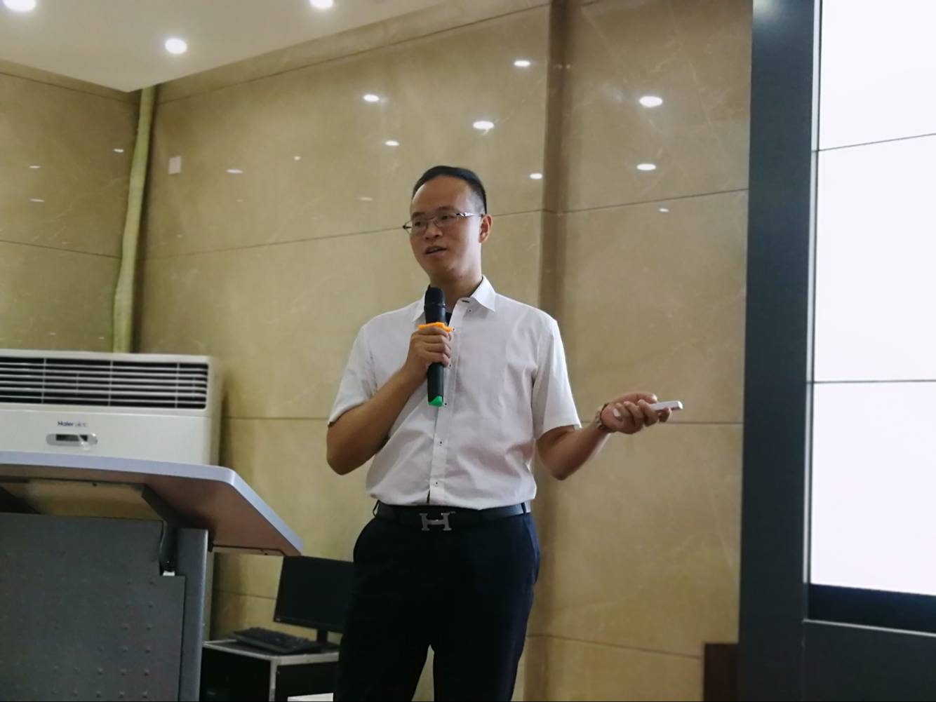 26CA19D37F2BA925554C087FDE409C37.png 26CA19D37F2BA925554C087FDE409C37.png