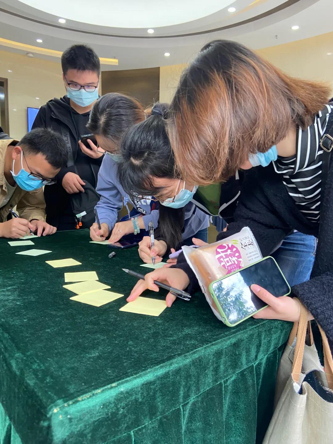 C:\Users\zhaobingbing\Desktop\微信推文\世界读书日\2.1.jpg C:\Users\zhaobingbing\Desktop\微信推文\世界读书日\2.1.jpg