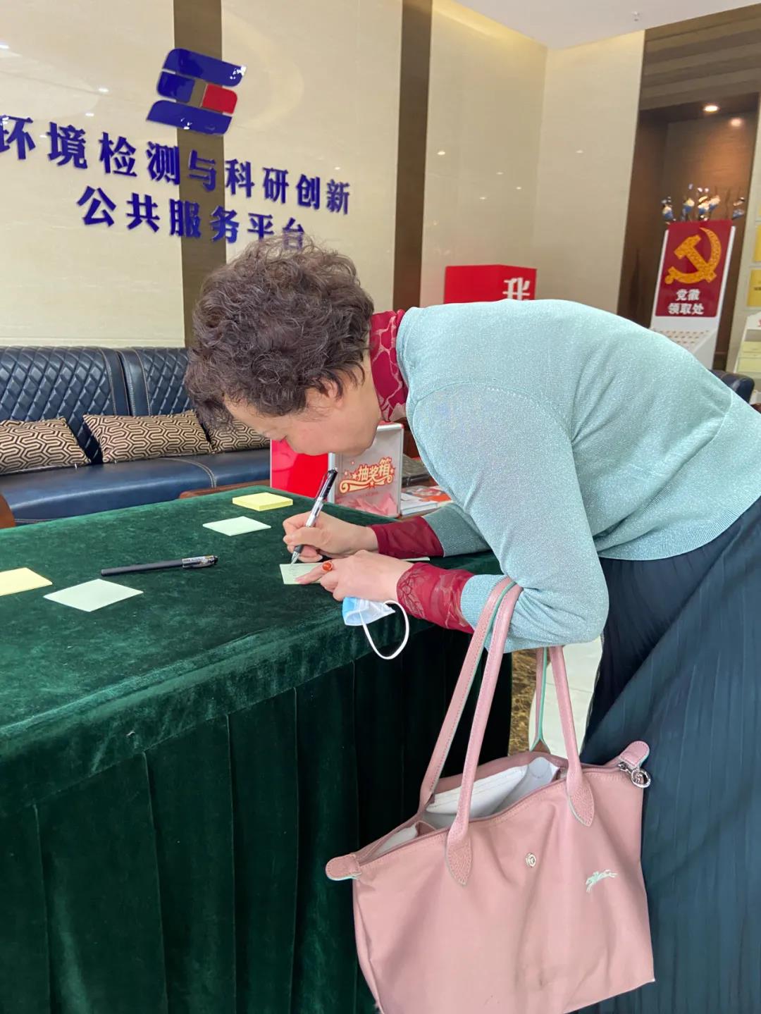 C:\Users\zhaobingbing\Desktop\微信推文\世界读书日\5.5.jpg C:\Users\zhaobingbing\Desktop\微信推文\世界读书日\5.5.jpg