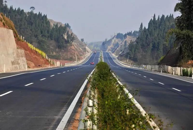 C:\Users\zhaobingbing\Desktop\微信推文\蜀水之路丨打造成渝经济区的新高地\2.jpg C:\Users\zhaobingbing\Desktop\微信推文\蜀水之路丨打造成渝经济区的新高地\2.jpg